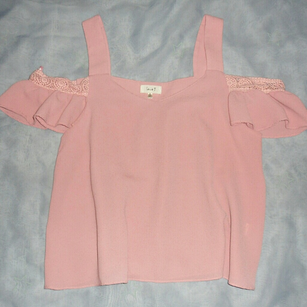 Blush cold shoulder top